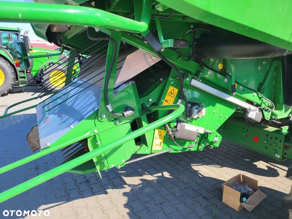 John Deere S 780 i - 13