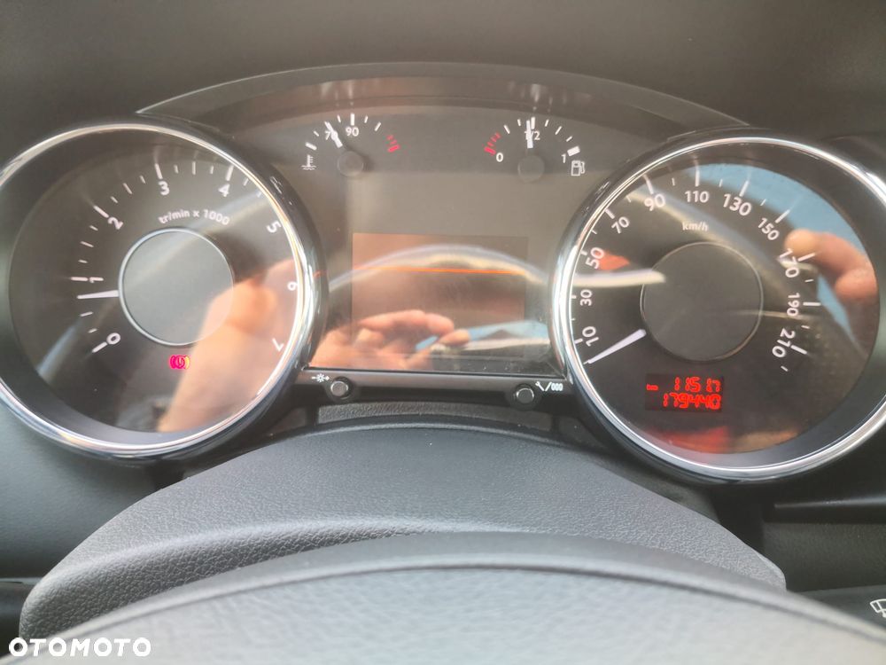 Peugeot 3008 1.6 Premium - 11