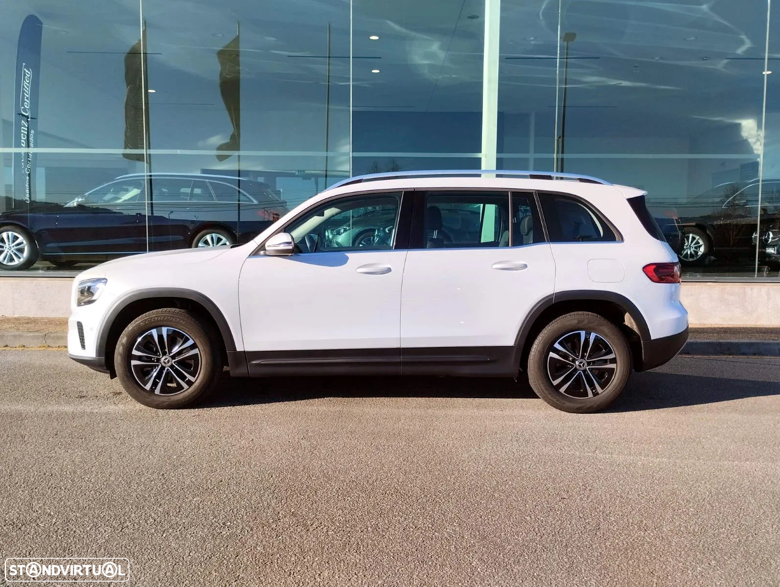 Mercedes-Benz GLB 180 d - 8