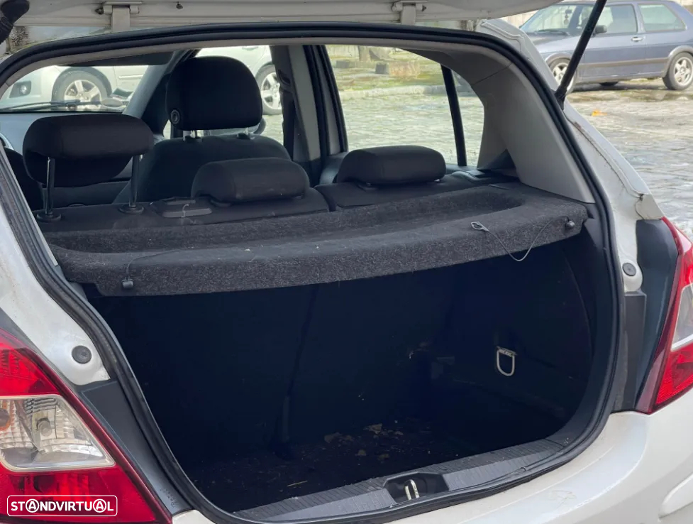 Opel Corsa D 1.3CDTI 2009 Para Peças - 6
