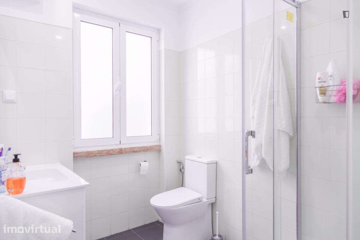 Quarto - localizado em Santa Apolónia Lisbon - Grande imagem: 2/5