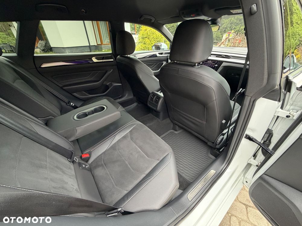 Volkswagen Arteon 2.0 TSI R-Line DSG - 17