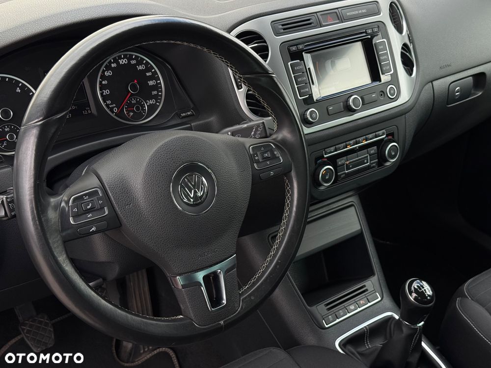 Volkswagen Tiguan 2.0 TDI DPF BlueMotion Technology Exclusive - 12
