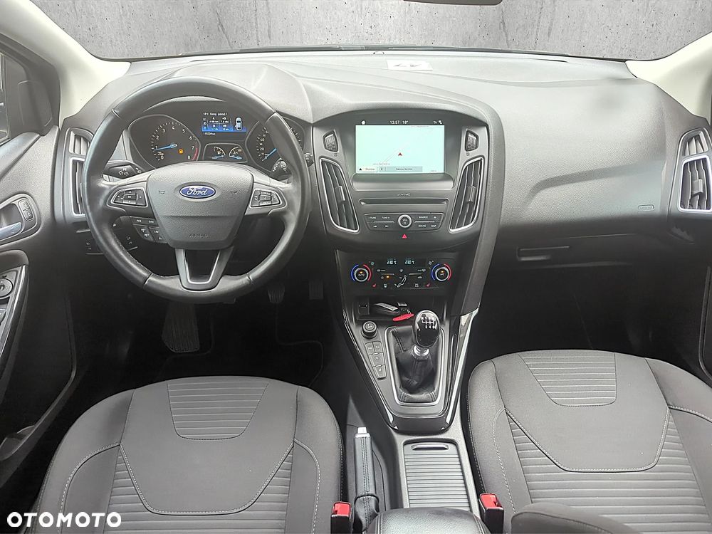 Ford Focus 1.0 EcoBoost Start-Stopp-System TITANIUM DESIGN - 14