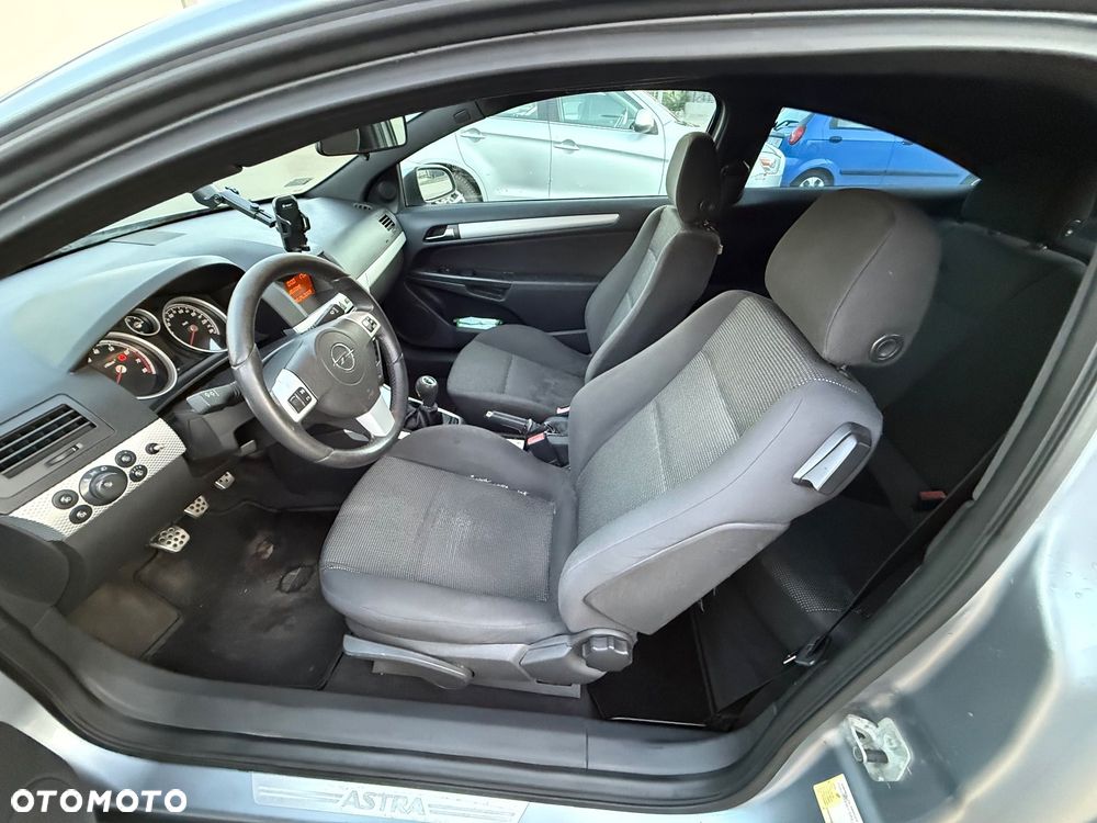 Opel Astra 1.8 Sport - 8