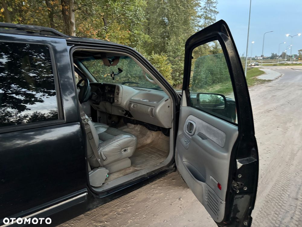 Chevrolet Tahoe - 9