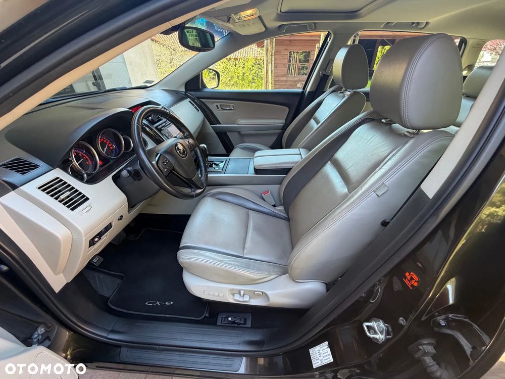 Mazda CX-9 3.7 V6 Sport - 10