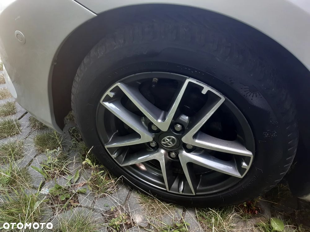 Toyota Auris 1.6 Valvematic Multidrive S Edition - 19