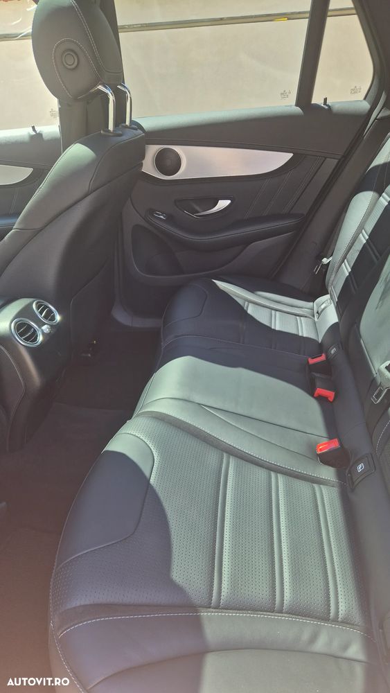 Mercedes-Benz GLC 63 AMG 4MATIC - 11