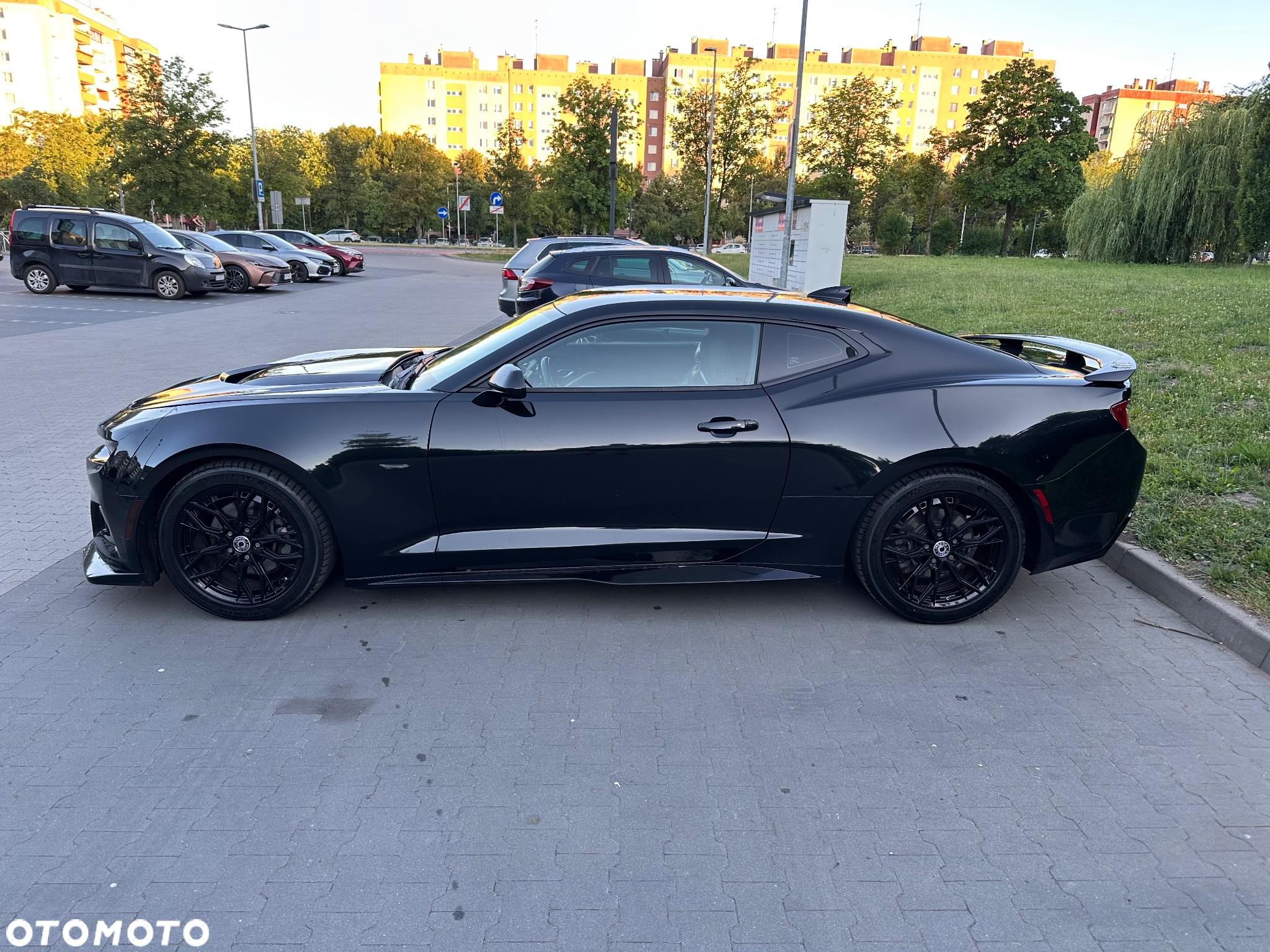 Chevrolet Camaro Coupe 2.0 - 5