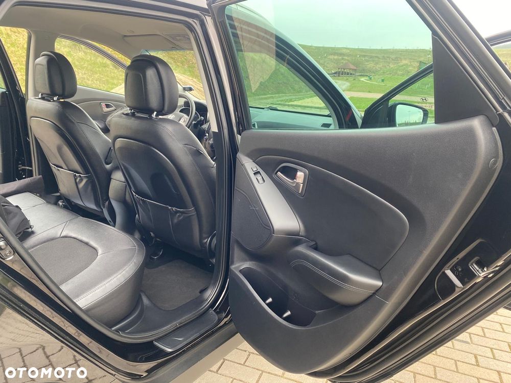 Hyundai ix35 2.0 CRDi 4WD Automatik Premium - 28