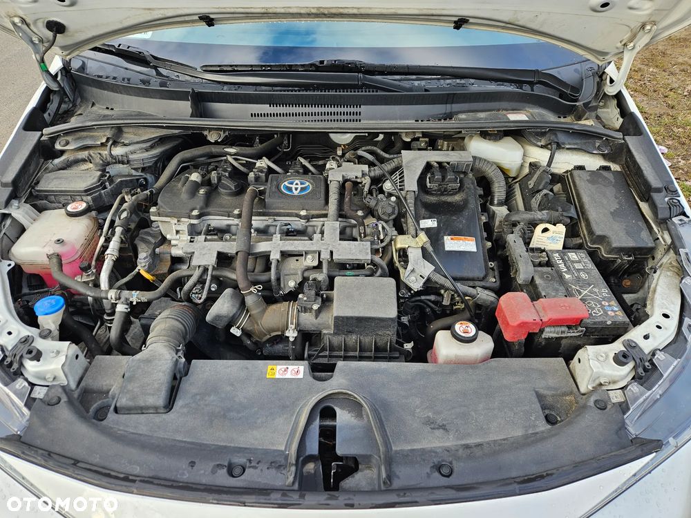 Toyota Corolla 1.8 Hybrid Executive - 16