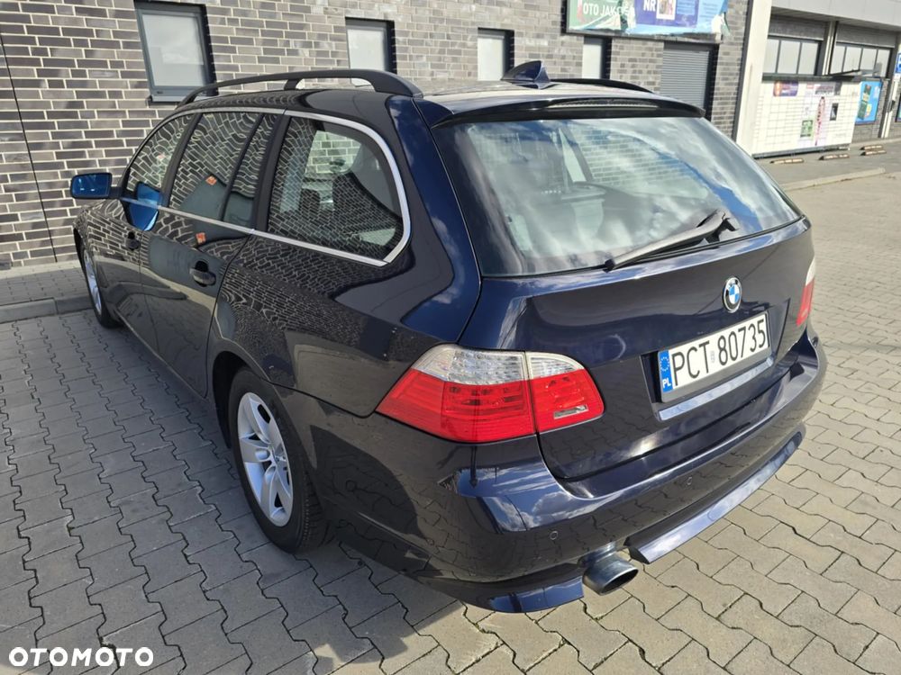 BMW Seria 5 520d Touring Special Edition - 14