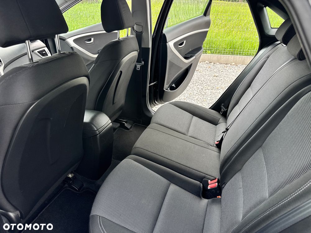 Hyundai i30 - 29