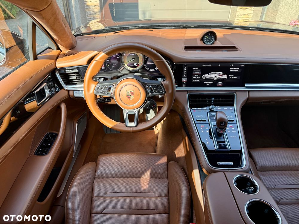 Porsche Panamera Turbo S - 15