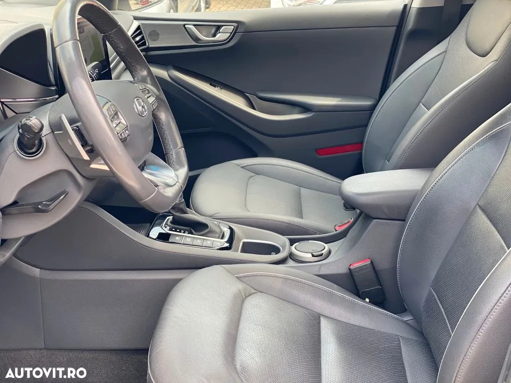 Hyundai IONIQ Hybrid 1.6 GDI Premium - 10