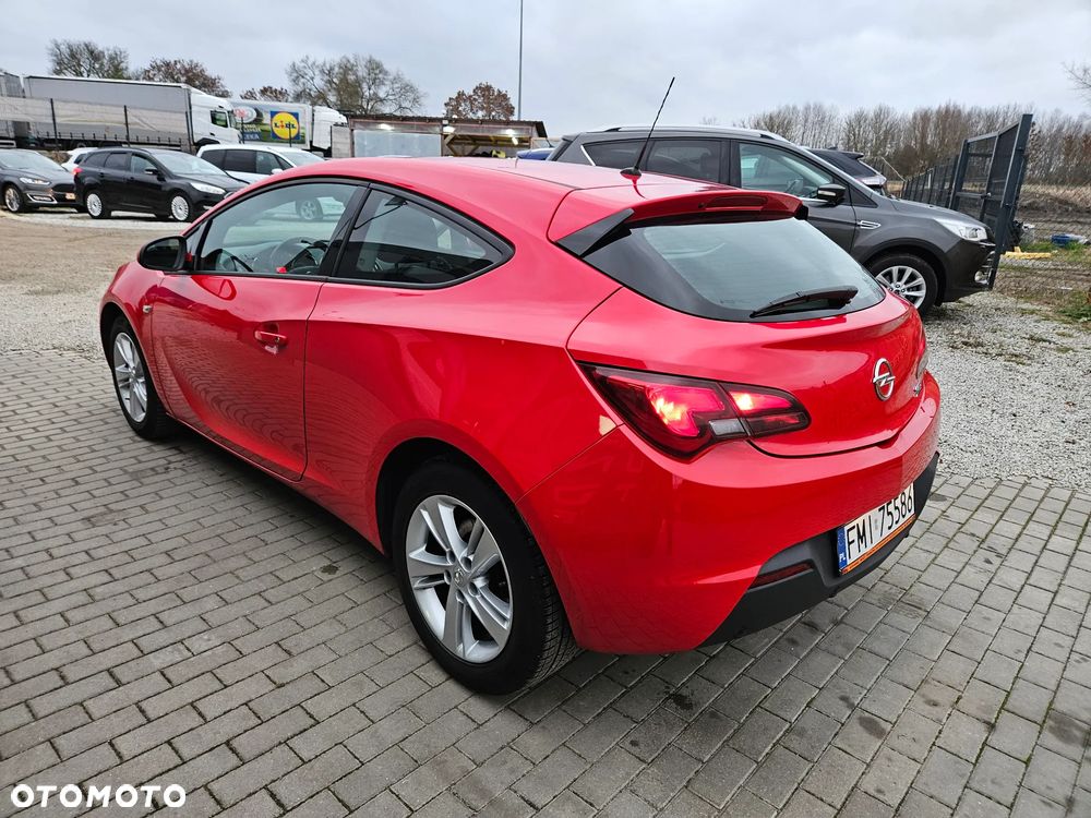 Opel Astra - 4