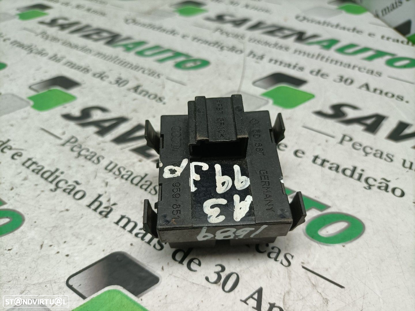 Botão / Botões / Comutador Vidro Esq Audi A3 (8L1) - 2
