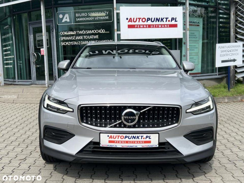 Volvo V60 Cross Country - 2