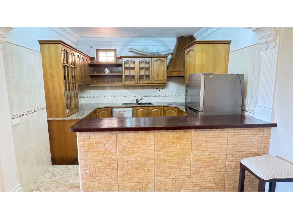 Moradia V5 com Garagem e Terraço em Alte (Loulé) - 515.000€ - Grande imagem: 3/37