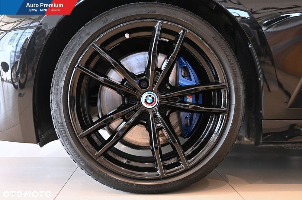 BMW Seria 3 330i xDrive - 25