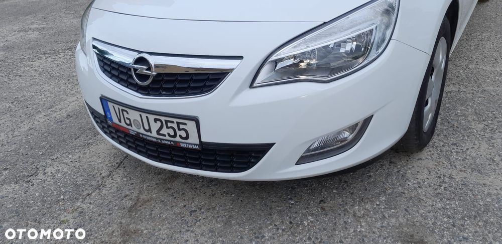 Opel Astra - 16