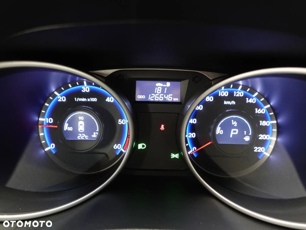 Hyundai ix35 2.0 CRDi 4WD Automatik Premium - 38