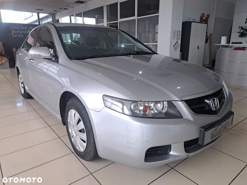Honda Accord 2004 photo 3