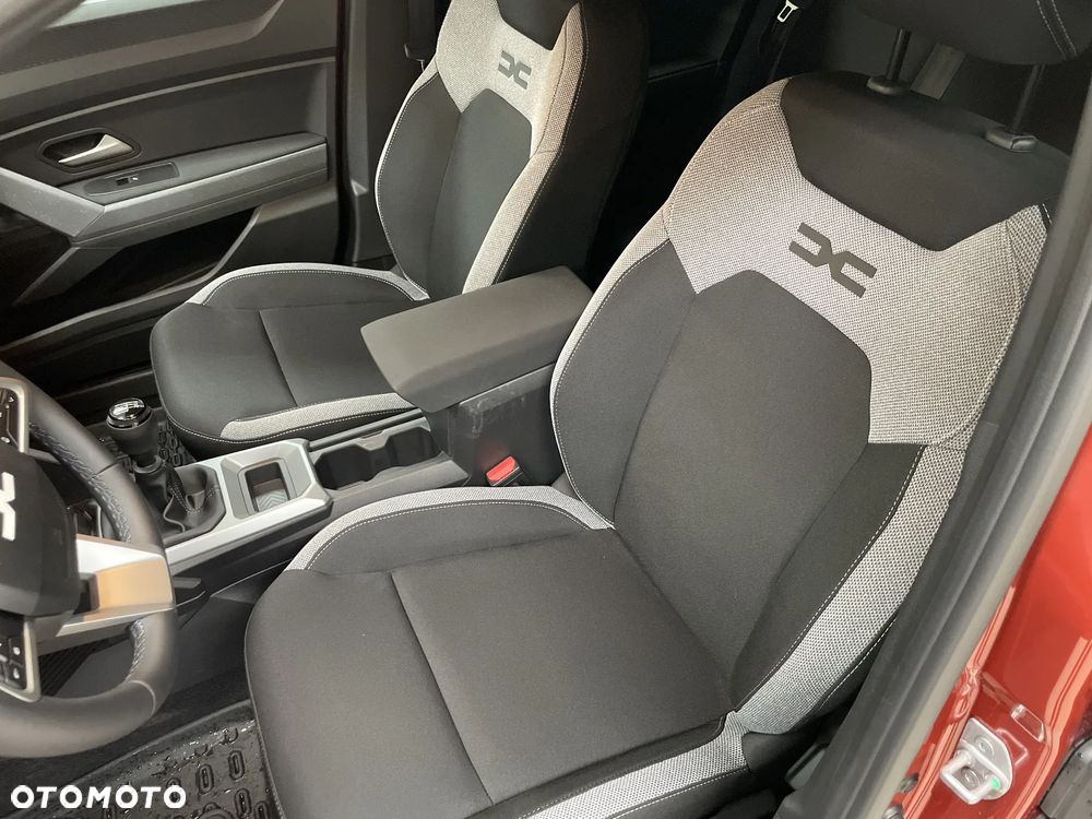 Dacia Duster 1.2 TCe mHEV Journey - 11