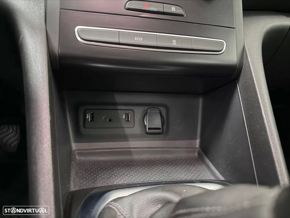 Renault Mégane 1.2 TCE Limited - 19