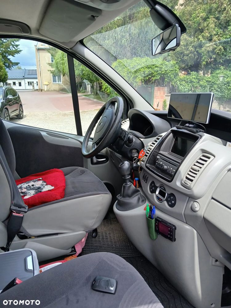 Renault Trafic - 9