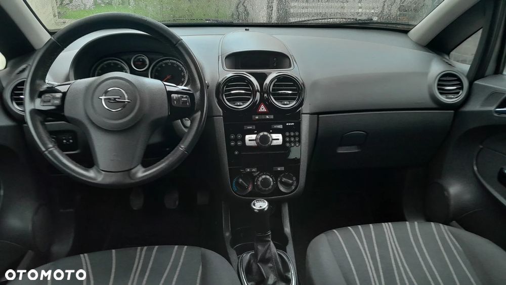 Opel Corsa 1.4 16V Color Edition - 7