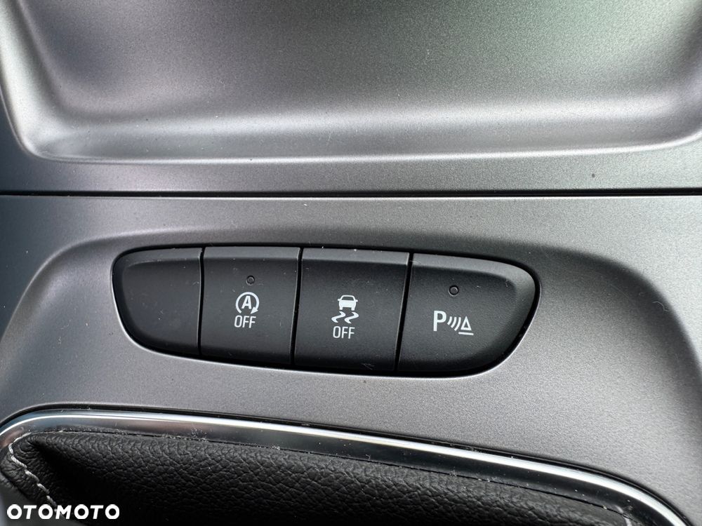 Opel Astra 1.6 D (CDTI) Start/Stop Business - 11