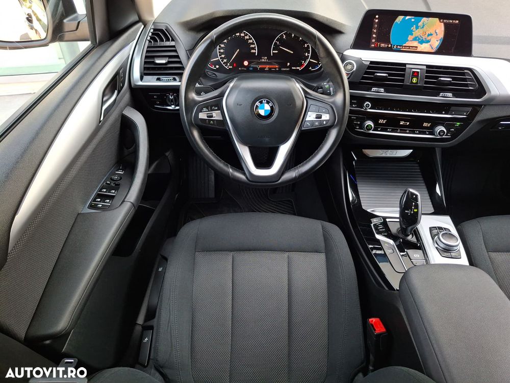 BMW X3 xDrive20i AT - 15