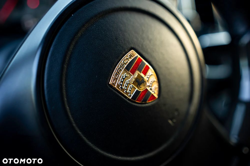 Porsche Cayenne GTS - 5