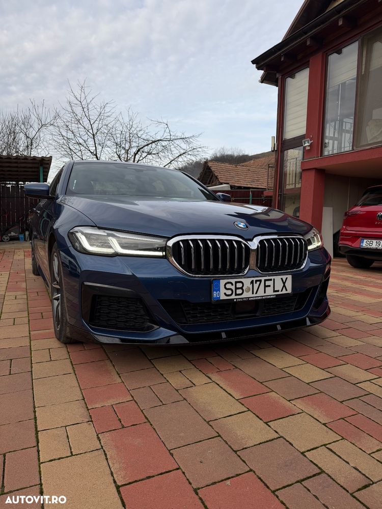BMW Seria 5 520d xDrive AT MHEV - 2
