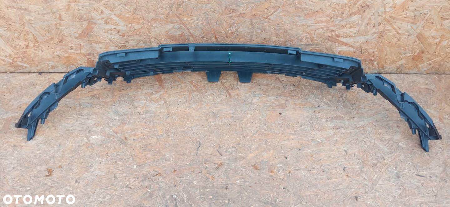 RENAULT CLIO 4 IV LIFT 16- ATRAPA KRATKA ŚRODKOWA GRILL 622542412R - 7