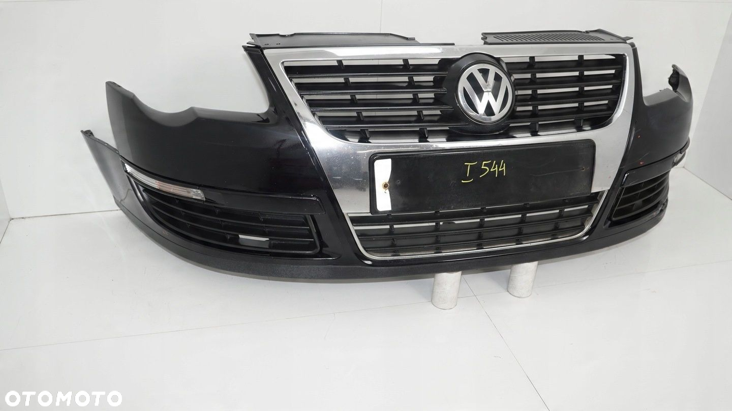ZDERZAK PRZÓD PRZEDNI VW PASSAT B6 05-10R - 2