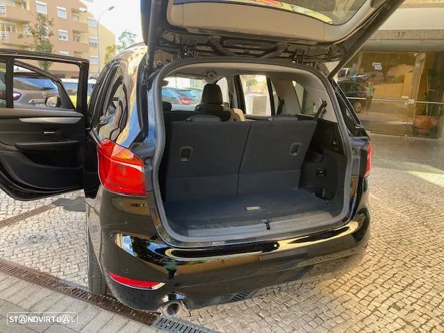 BMW 216 Active Tourer d Advantage - 36