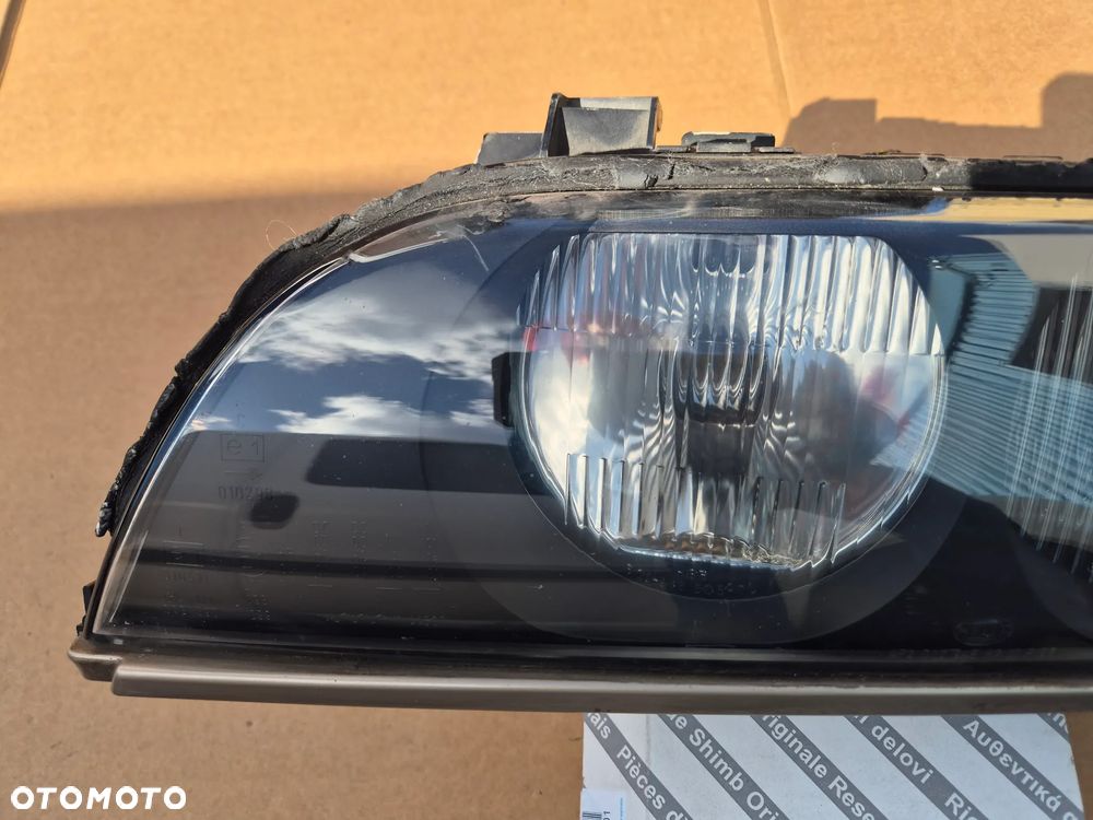 BMW E39 lampa lewa.Ksenon.HELLA. - 2