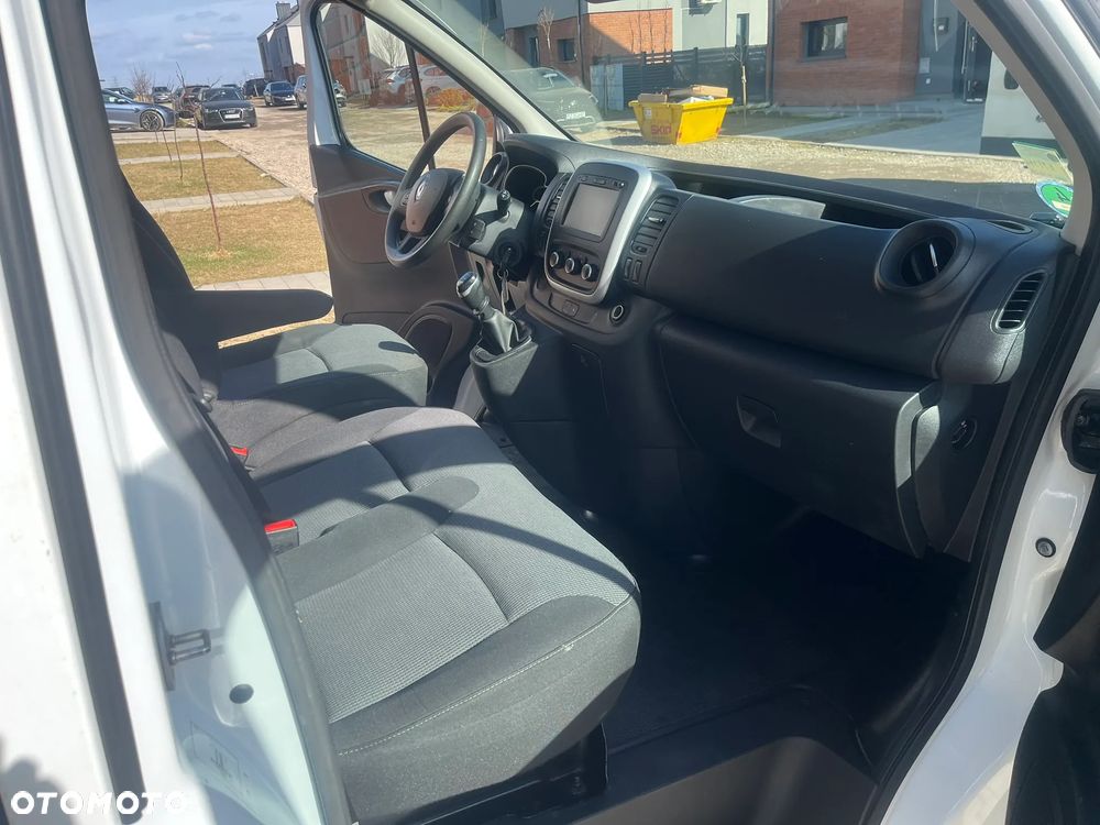 Renault Trafic - 9