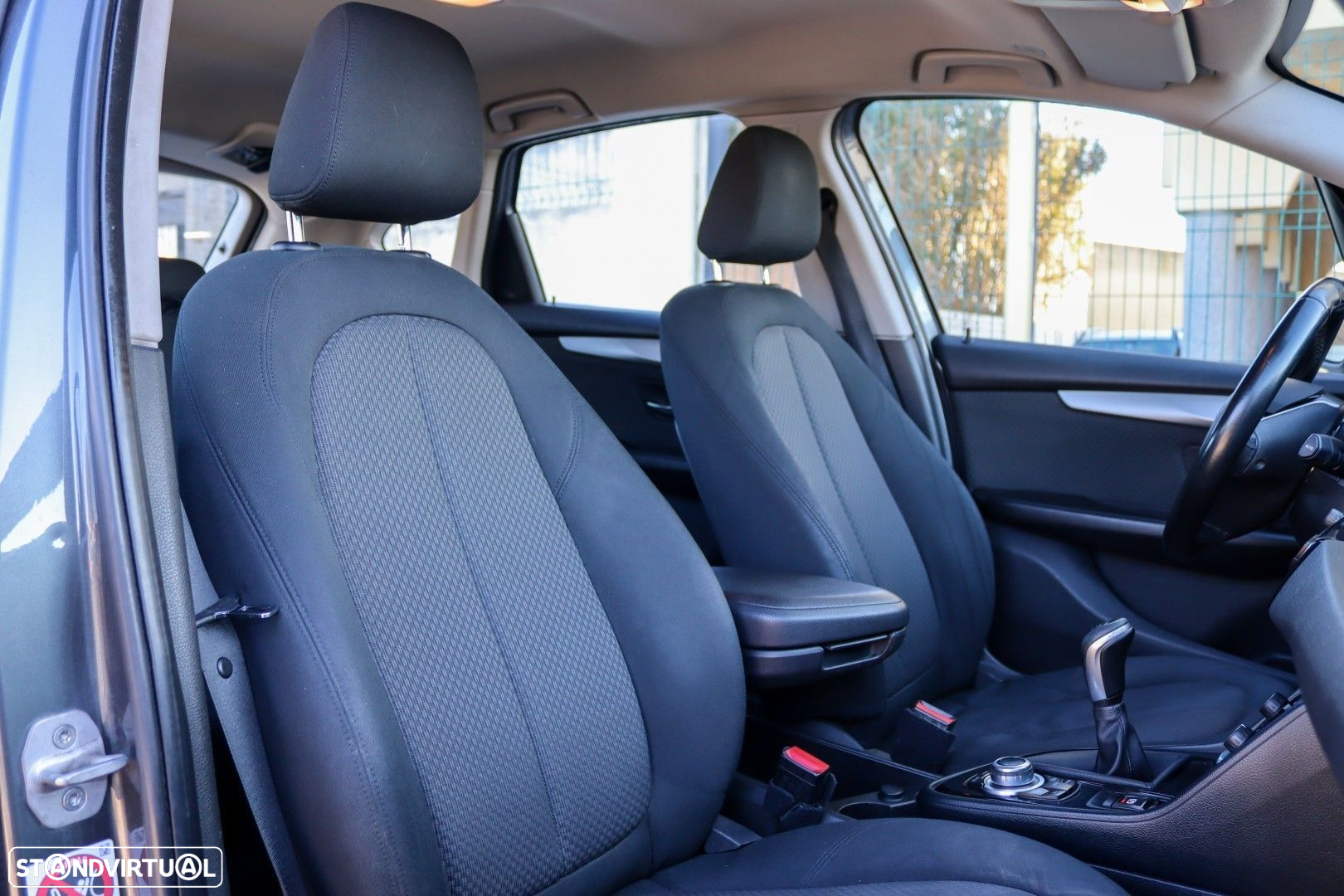 BMW 216 Active Tourer d Advantage - 32
