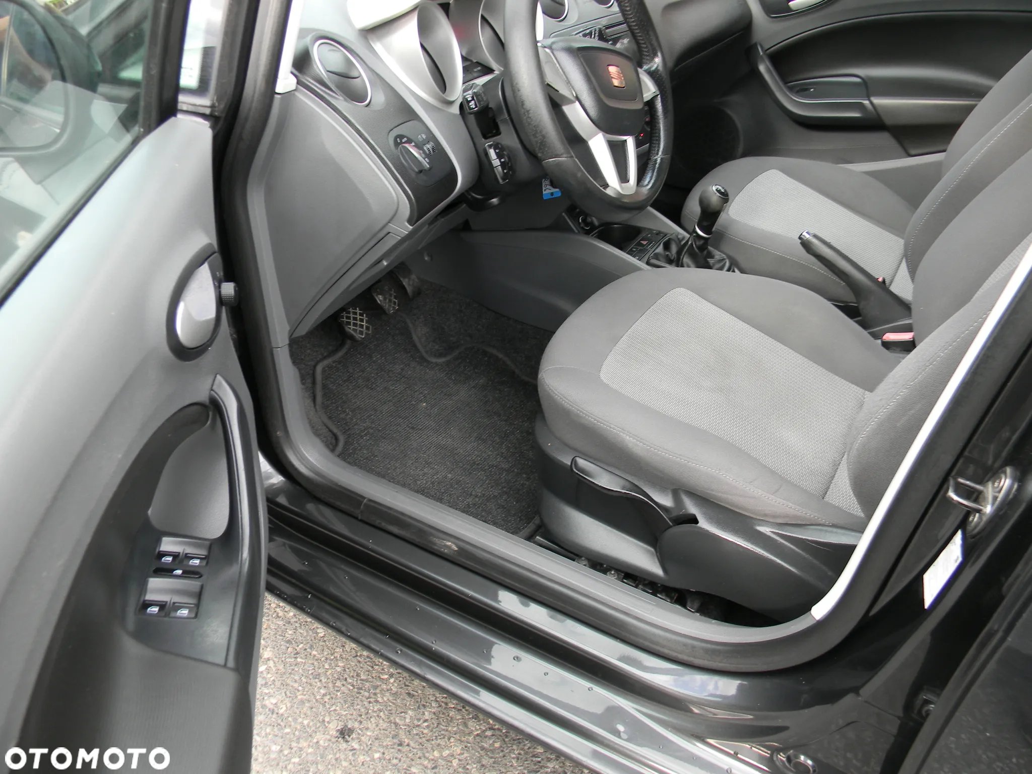 Seat Ibiza 1.2 TDI CR Ecomotive Reference - 4