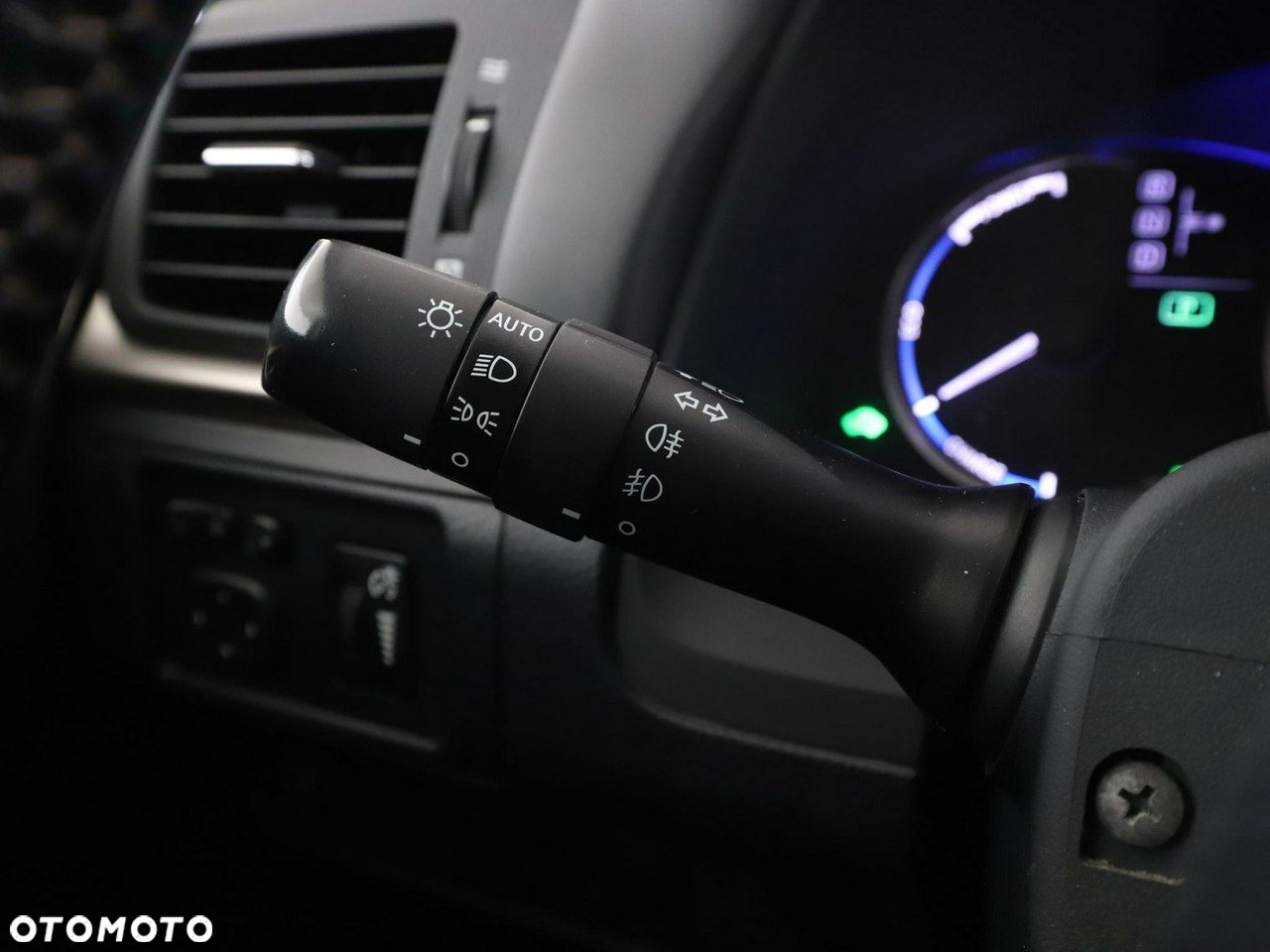 Lexus CT 200h F Sport Edition - 32