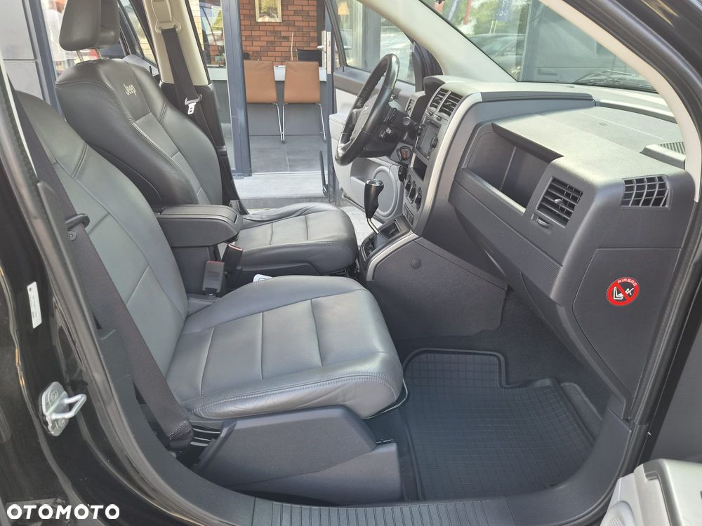 Jeep Compass 2.4 Limited - 17