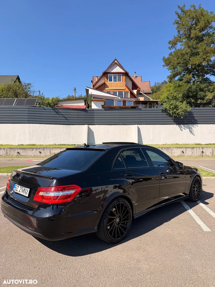 Mercedes-Benz E 220 CDI BlueEfficiency Aut. - 1