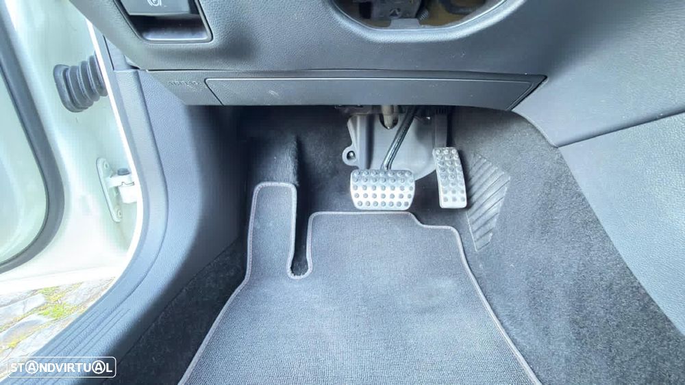 Mercedes-Benz CLA 220 CDI AMG Line Aut. - 33