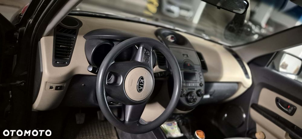 Kia Soul 1.6 CRDI L - 4