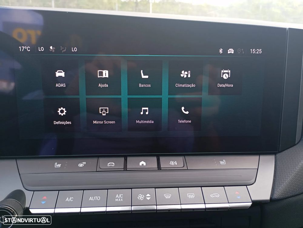 Opel Astra 1.2 T GS - 9