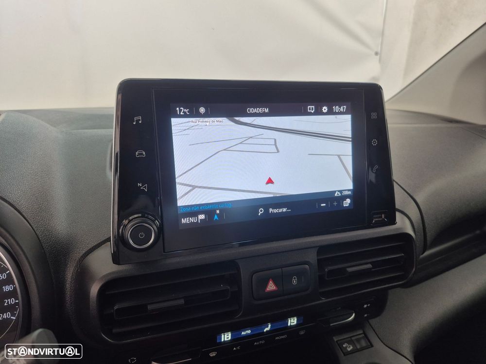 Opel Combo 1.2 L1H1 Innovation - 17